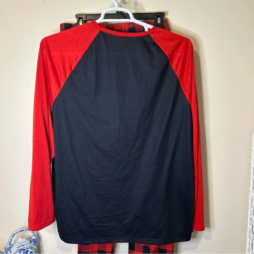 Holiday Pajamas Men’s XL Buffalo Red Black Check Pant Merry Christmas Text Shirt